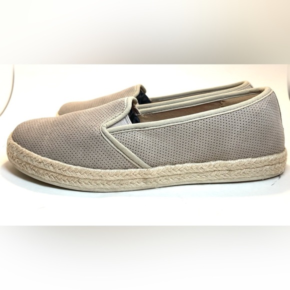 Clark’s Natural Color Azella Theoni Slip-on Soft‎ Cushion Women’s Size 10M - Picture 2 of 8